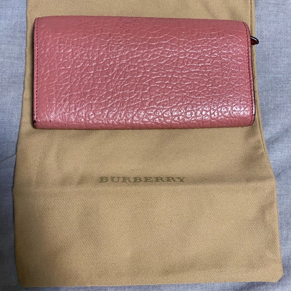 Authentic Burberry Pink Leather Wallet - Picture 6 of 10